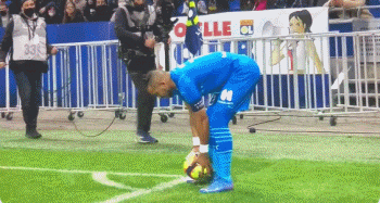 腾讯又“搞”到了一个顶级海外IP来打造手游帝国