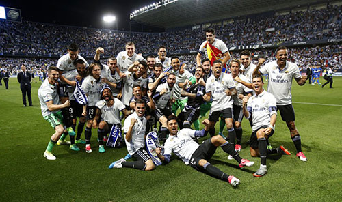 哈登生涯19场少于15次出手砍30+